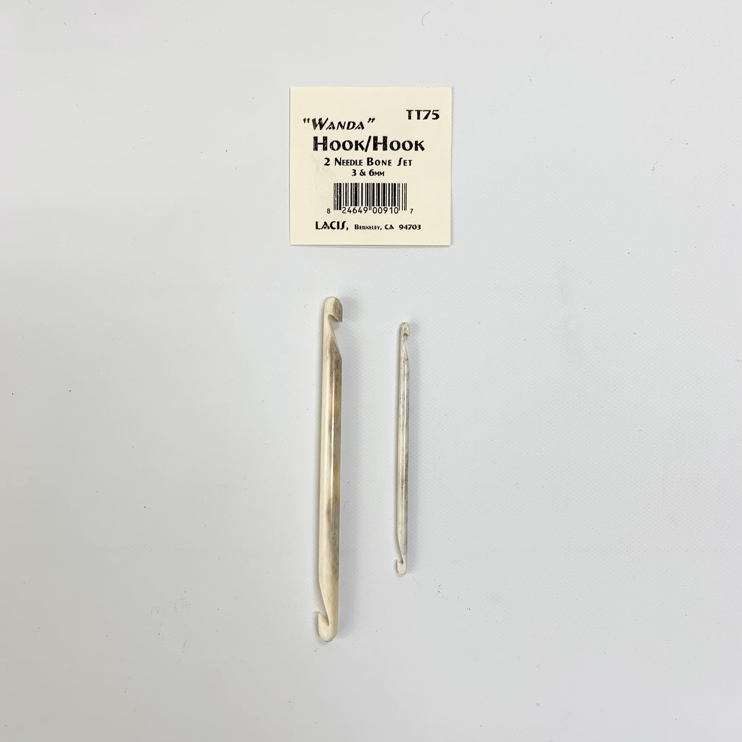 Lacis Hook/Hook Wanda Bone Needle Set