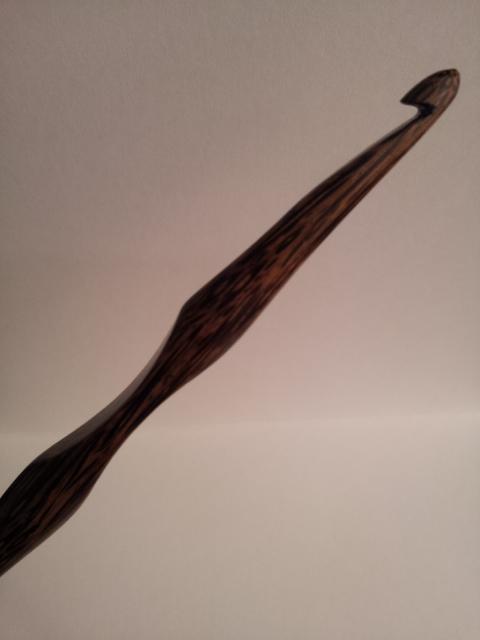 Bryson Bryspun Palmwood Single Point Crochet Hook
