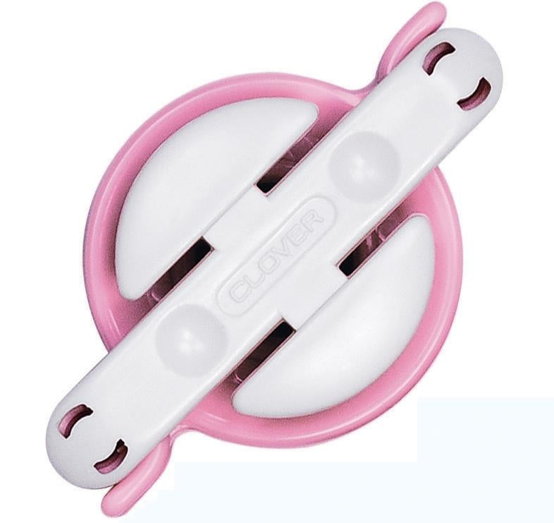 Clover Pom Pom Maker