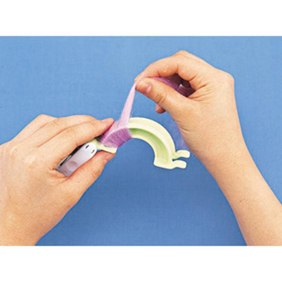 Clover Pom Pom Maker