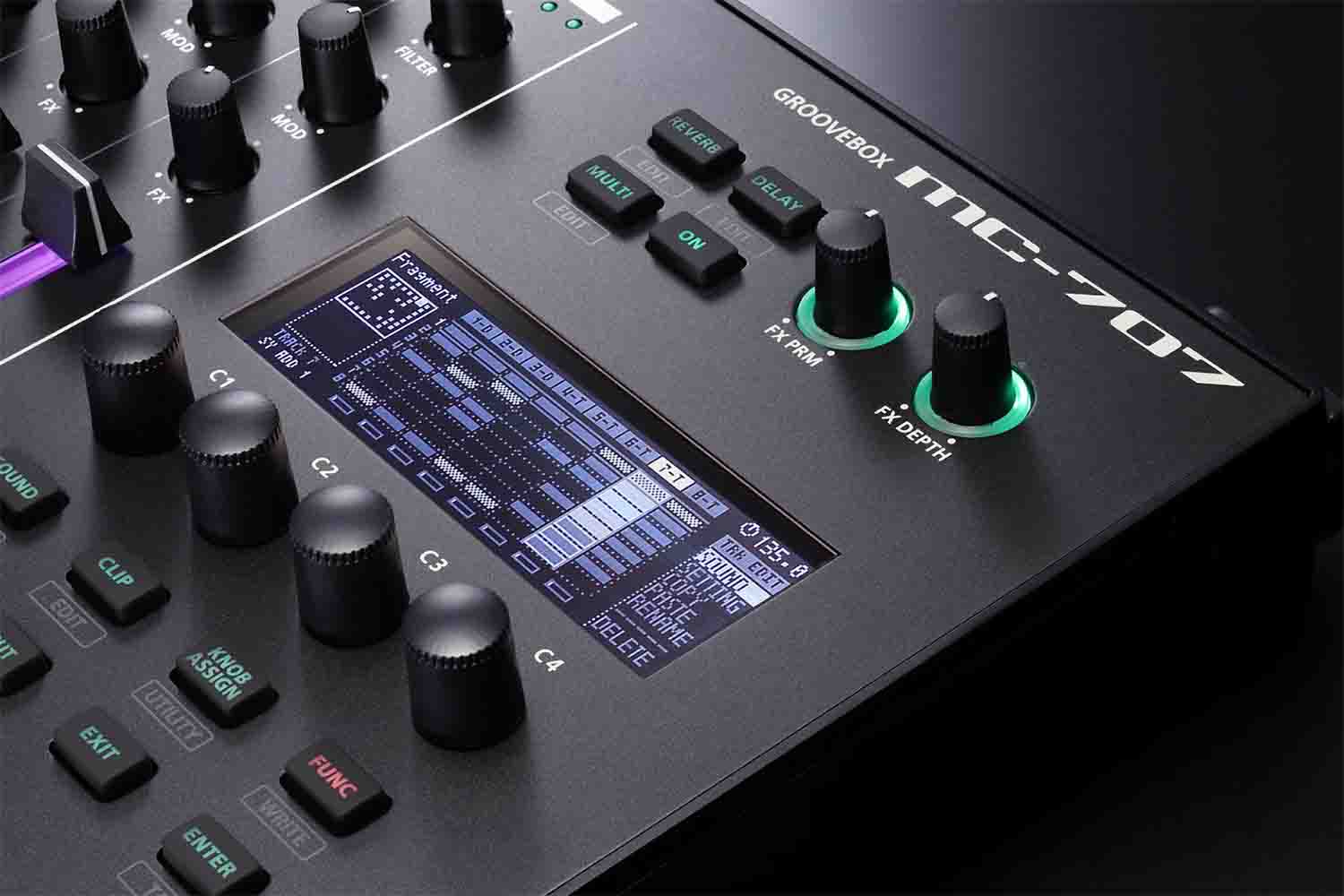 B-Stock: Roland MC-707, 8-Track Groovebox Zen Core Music Production Workstation - Hollywood DJ