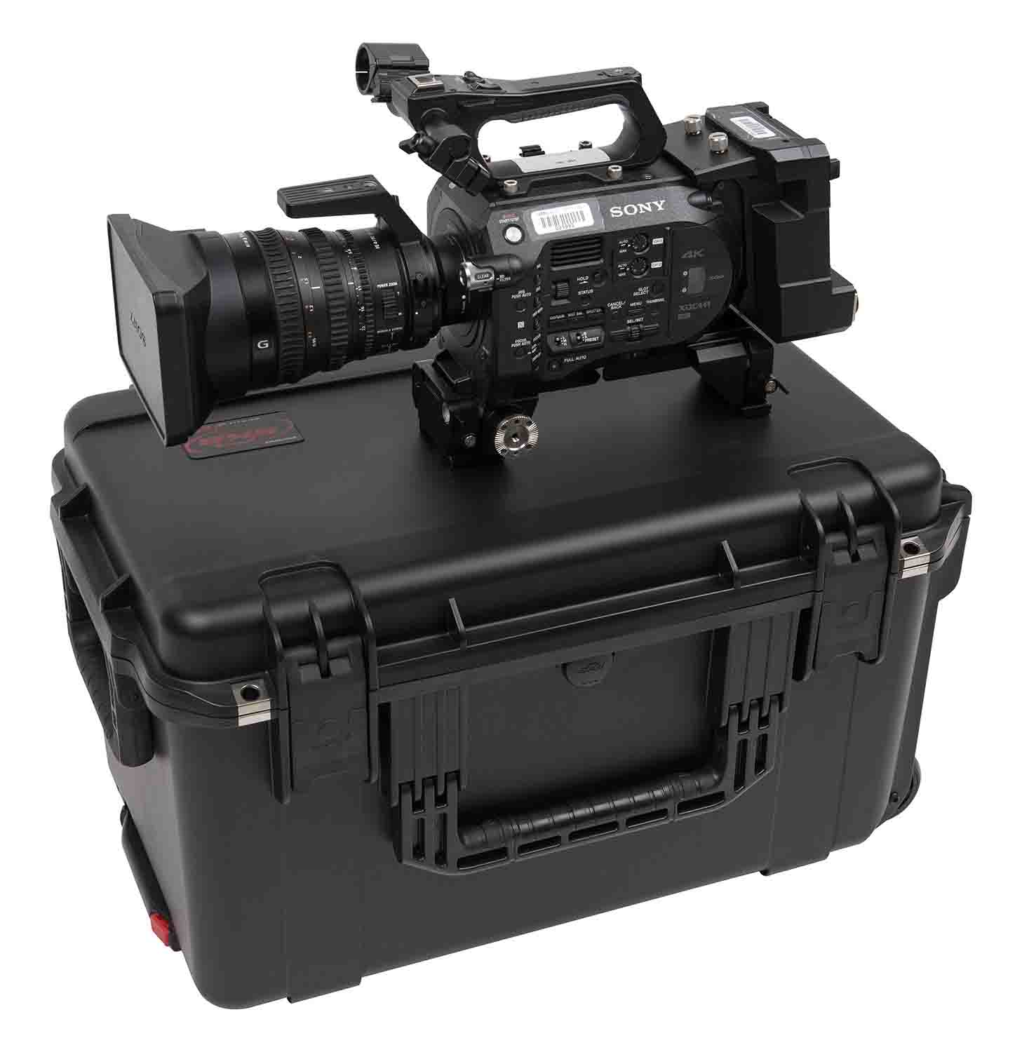 SKB Cases 3i-2213-12DL iSeries 2213-12 Case with Think Tank Video Dividers and Lid Organizer - Black - Hollywood DJ
