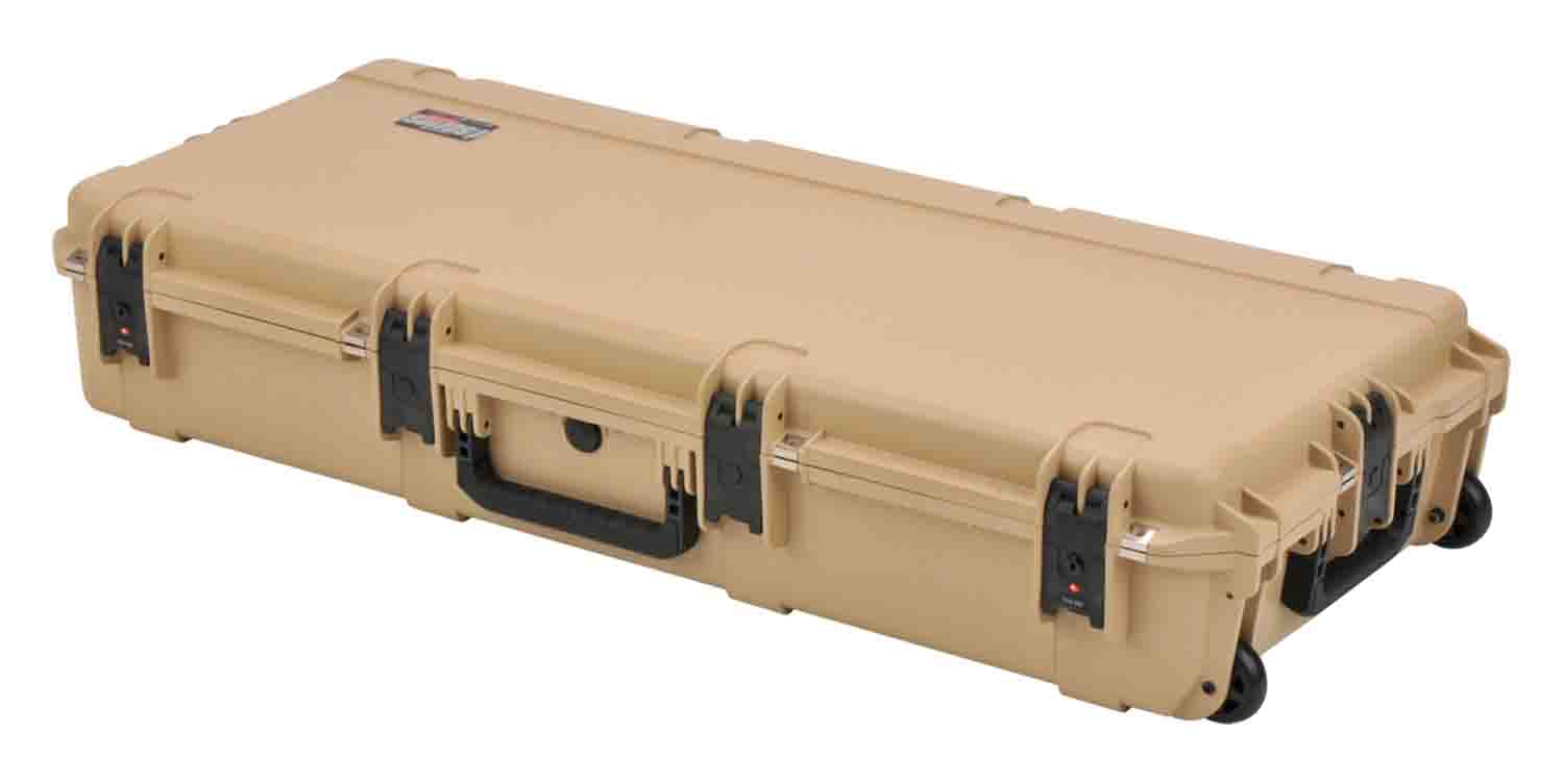 SKB Cases 3i-4217-18-T iSeries Waterproof Acoustic Guitar Case with Wheels - Hollywood DJ