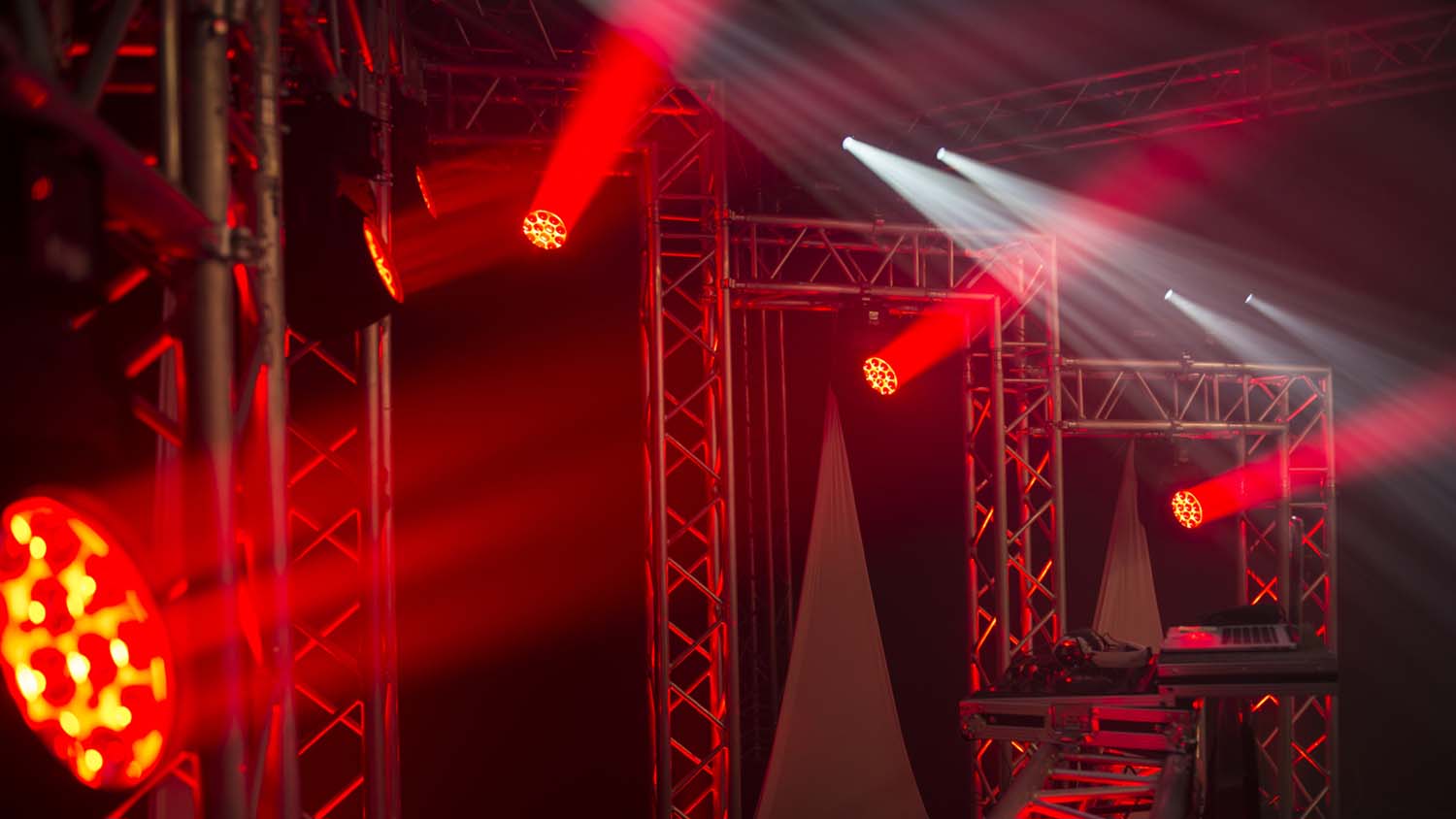 B-Stock: Chauvet INTIMWASHZ450IRC, Wash Zoom Moving Head Lighting Fixture - Hollywood DJ