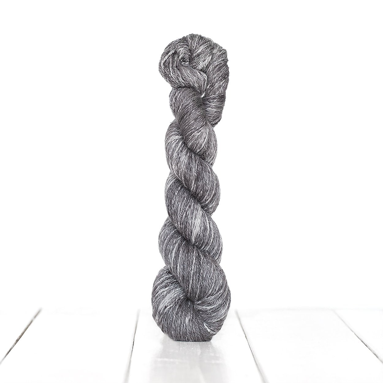 Urth Yarns Kashmir Mono Cashmere Knitting Yarn
