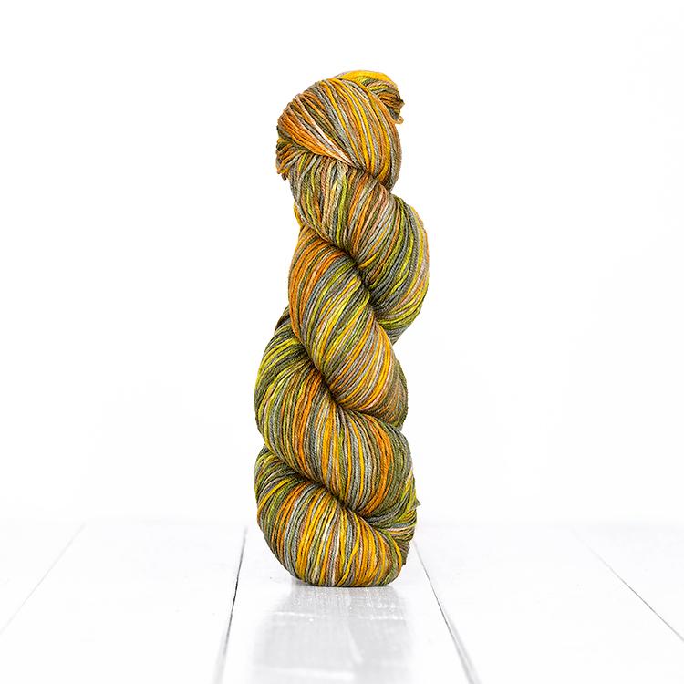 Urth Yarns Uneek Fingering Merino Knitting Yarn