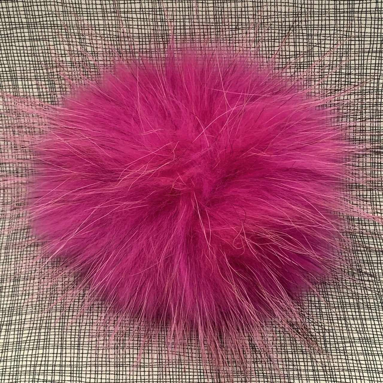 Big Bad Wool Raccoon Pom Pom XL 15 cm