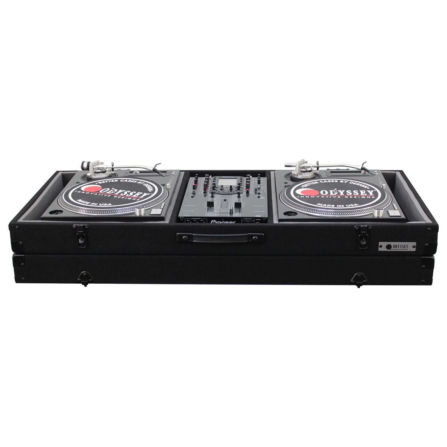 B-Stock: Odyssey CBM10E, Universal 10" Format DJ Mixer and Two Battle Position Turntables Carpet Coffin Case - Hollywood DJ