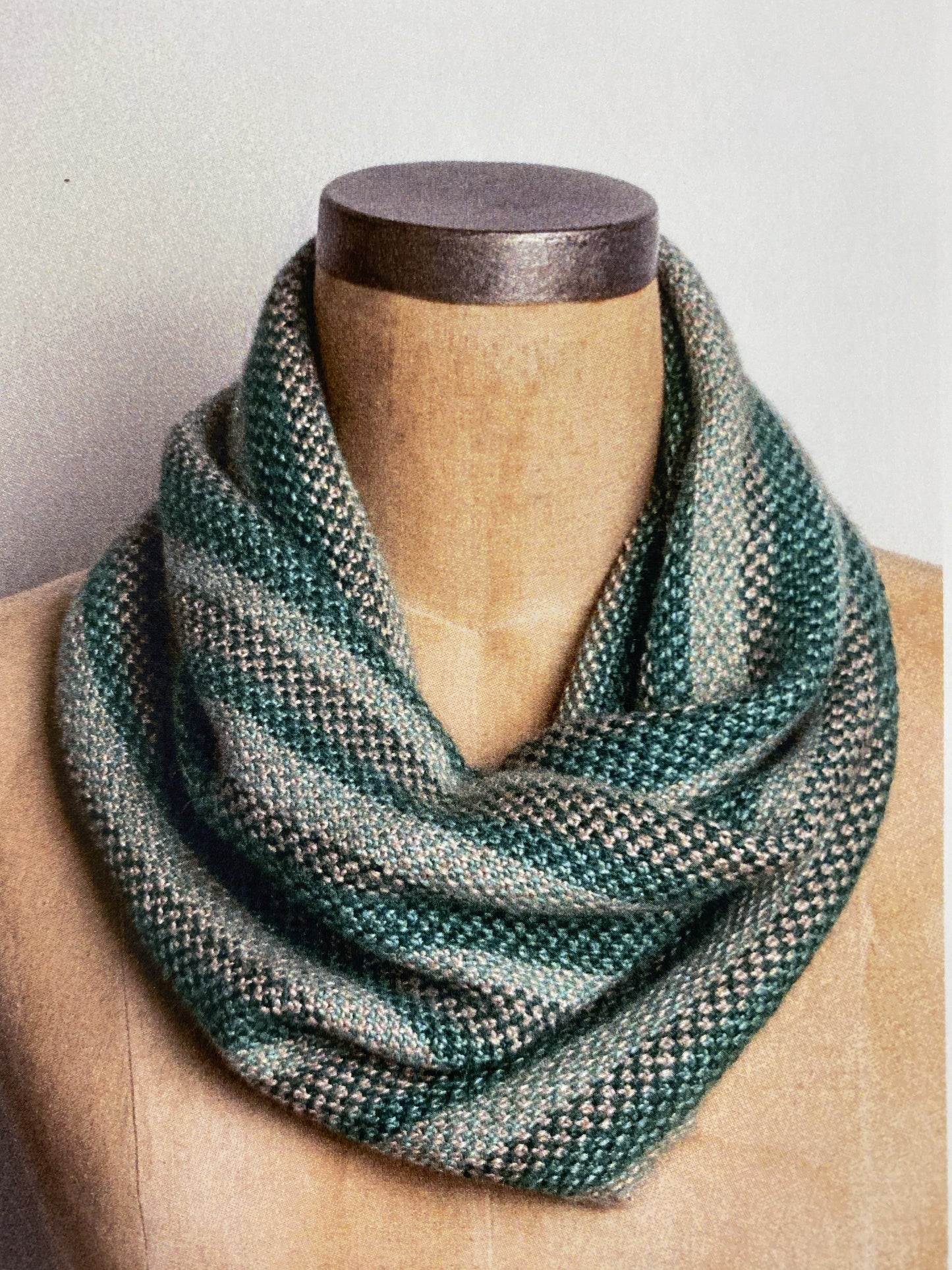 Blue Sky Fibers | Lexington Cowl Kit - Warm & Shiny