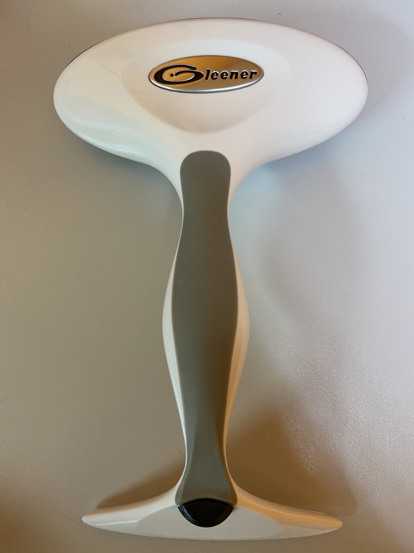 Gleener Fuzz Remover w/ Storage Bag