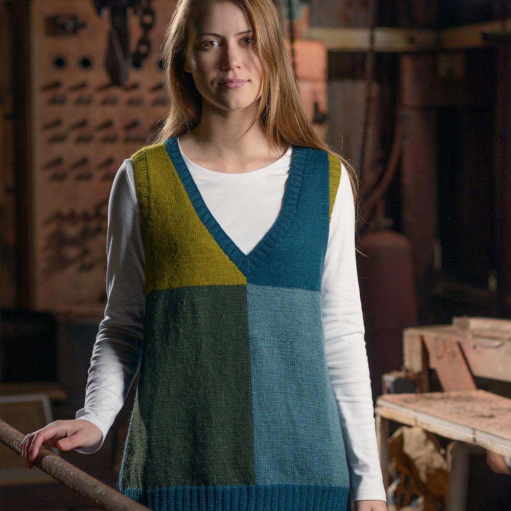Cumbria Fingering Yarn - Color Block Tunic